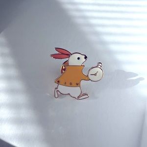 White Rabbit Alice In Wonderland Enamel Pin/Brooch